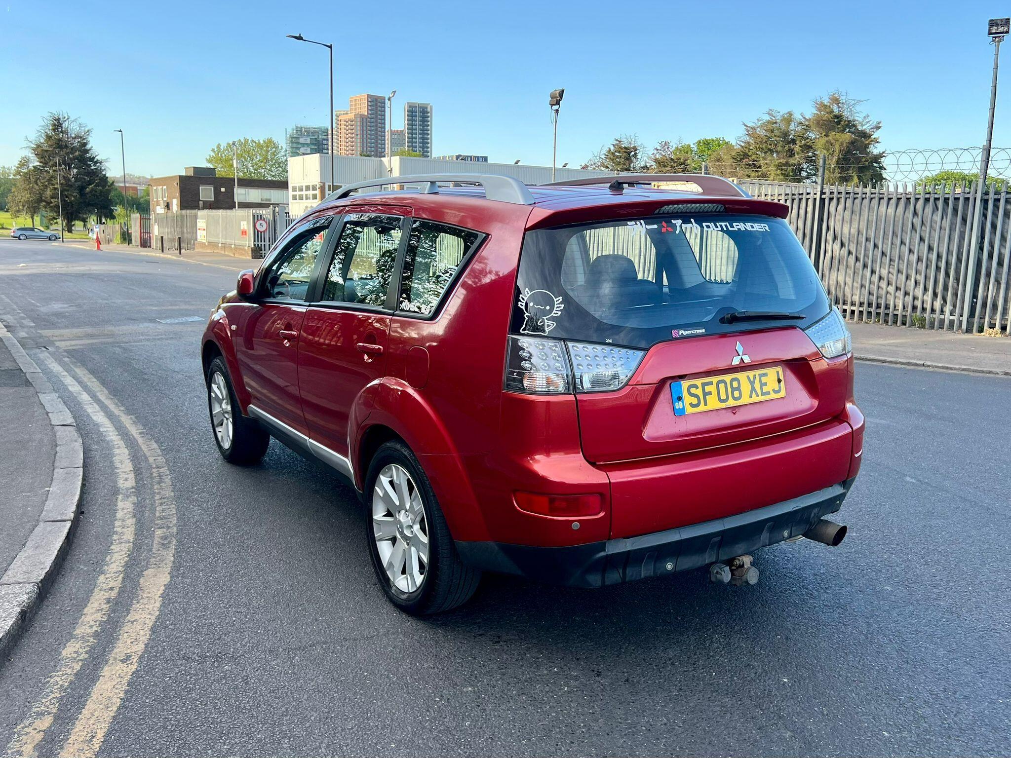Mitsubishi Outlander