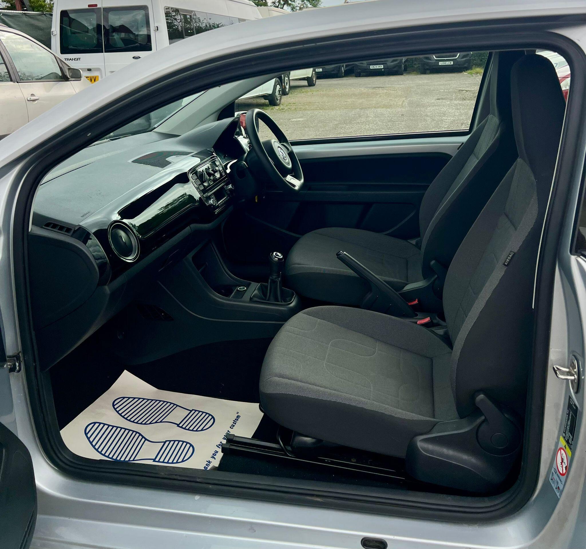 Volkswagen up!