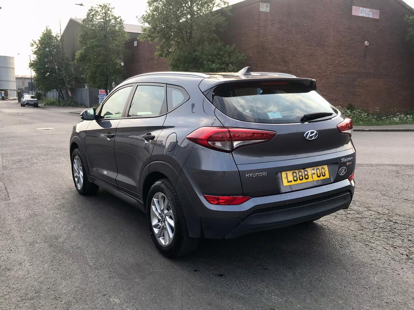 Hyundai TUCSON