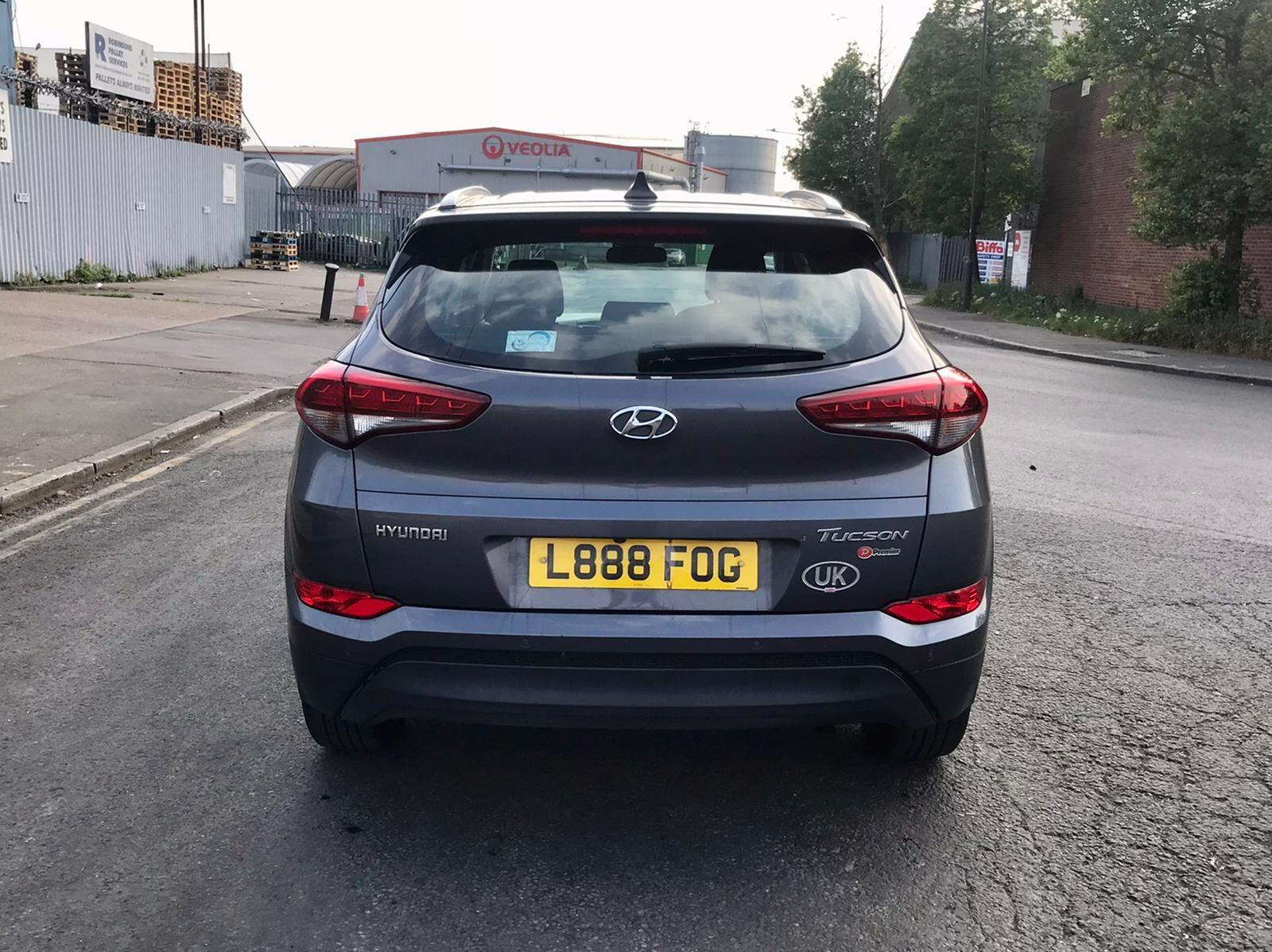 Hyundai TUCSON