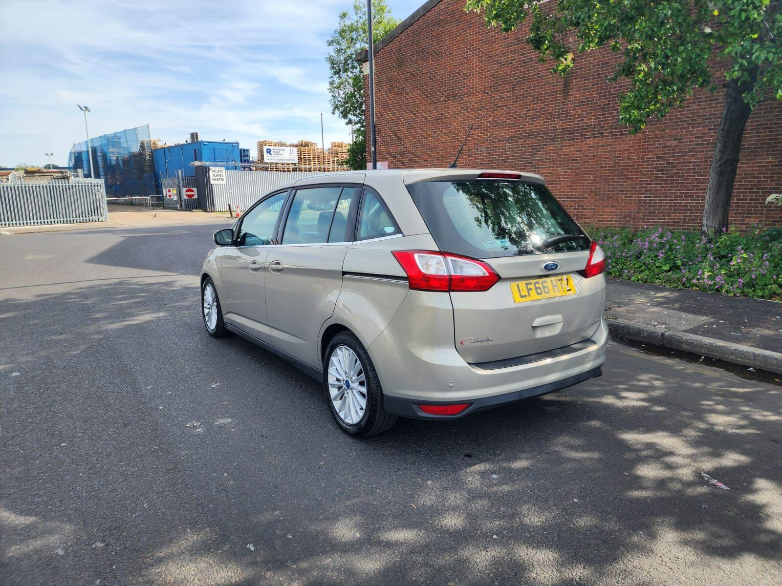 Ford Grand C-Max