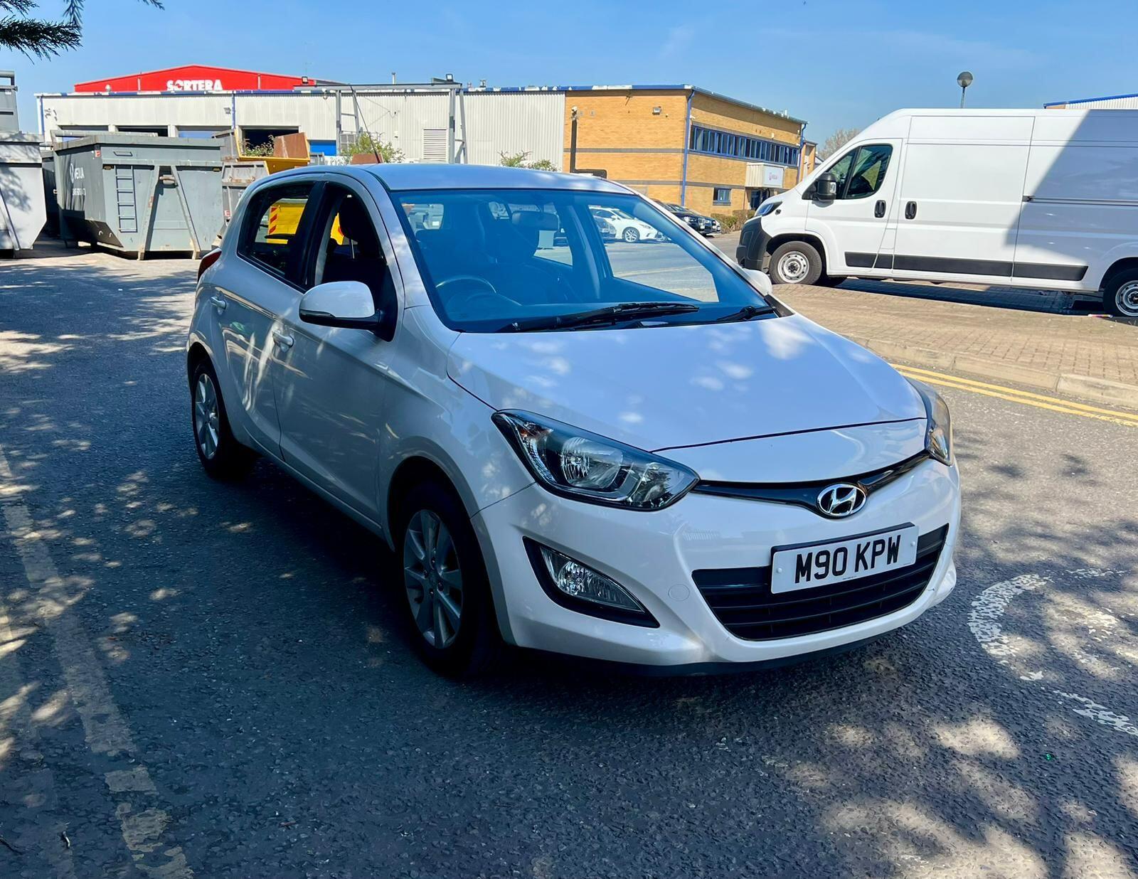 Hyundai i20