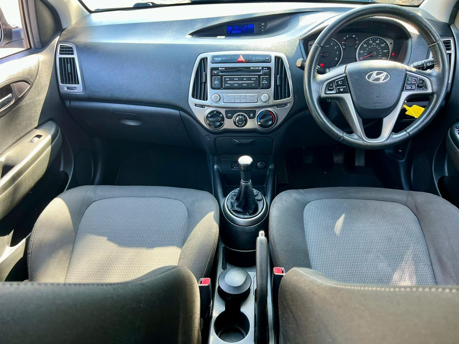Hyundai i20